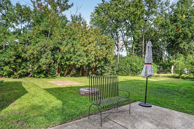 3804 Seward Avenue, Rockford, IL 61108