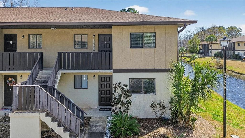 Image 1 of property listing at 2925 Dove Haven Court H, Charleston, SC 29414