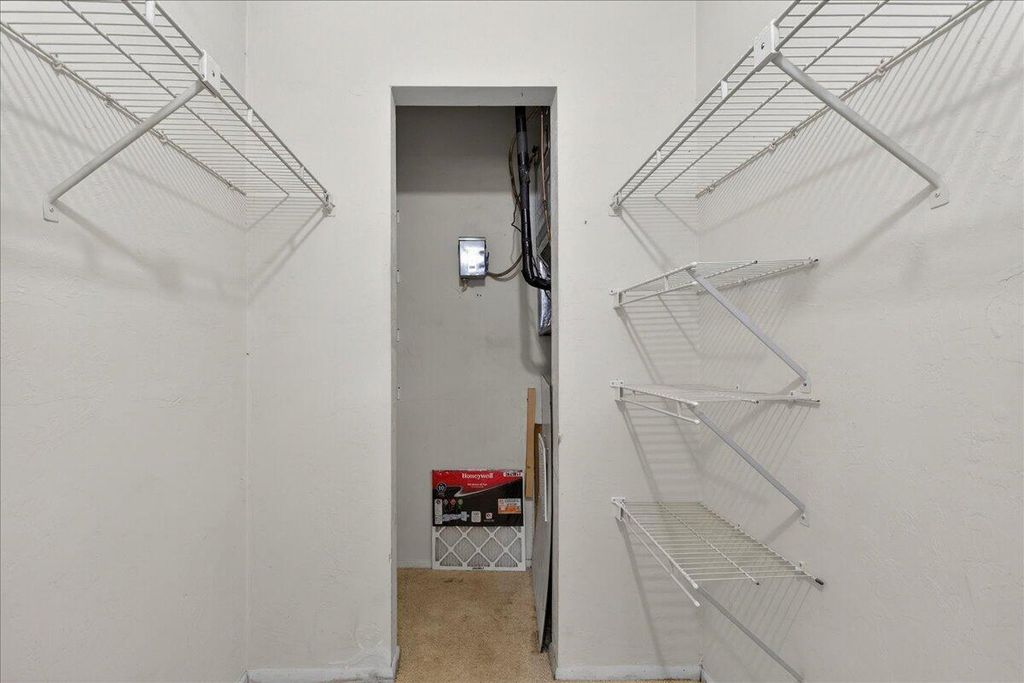 Image 19 of property listing at 2925 Dove Haven Court H, Charleston, SC 29414