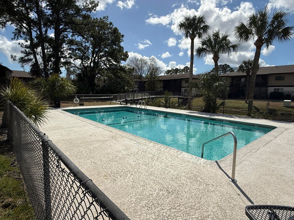 Image 26 of property listing at 2925 Dove Haven Court H, Charleston, SC 29414