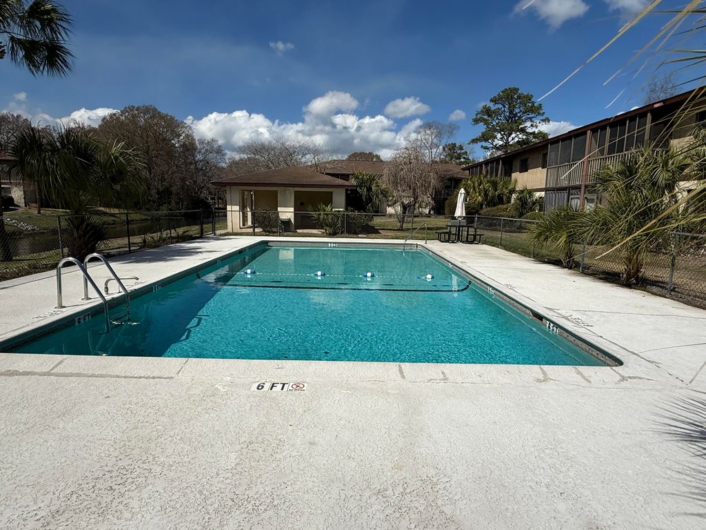 Image 27 of property listing at 2925 Dove Haven Court H, Charleston, SC 29414