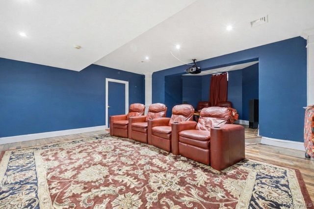 14 Stonewall Court, Warwick, NY 10990