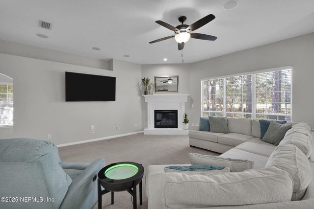 1819 WILD DUNES Circle, Orange Park, FL 32065