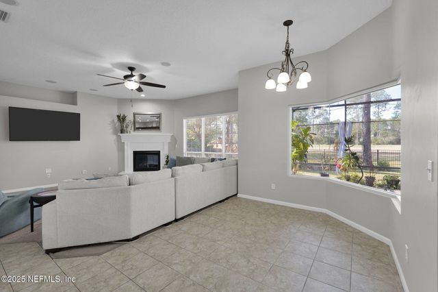1819 WILD DUNES Circle, Orange Park, FL 32065