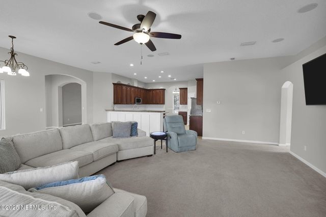 1819 WILD DUNES Circle, Orange Park, FL 32065