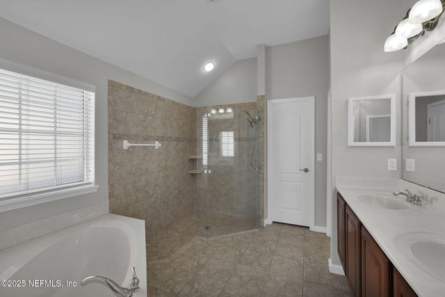 1819 WILD DUNES Circle, Orange Park, FL 32065