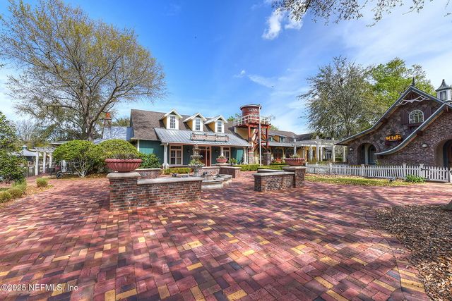 1819 WILD DUNES Circle, Orange Park, FL 32065