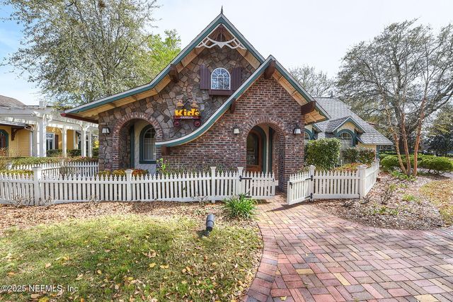 1819 WILD DUNES Circle, Orange Park, FL 32065