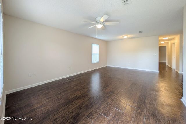 1242 LAKE SHORE Boulevard, Jacksonville, FL 32205