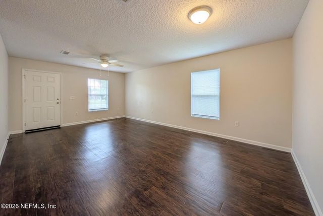 1242 LAKE SHORE Boulevard, Jacksonville, FL 32205