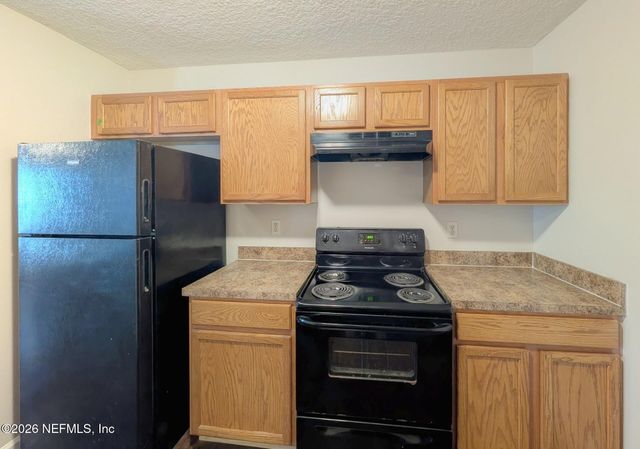 1242 LAKE SHORE Boulevard, Jacksonville, FL 32205