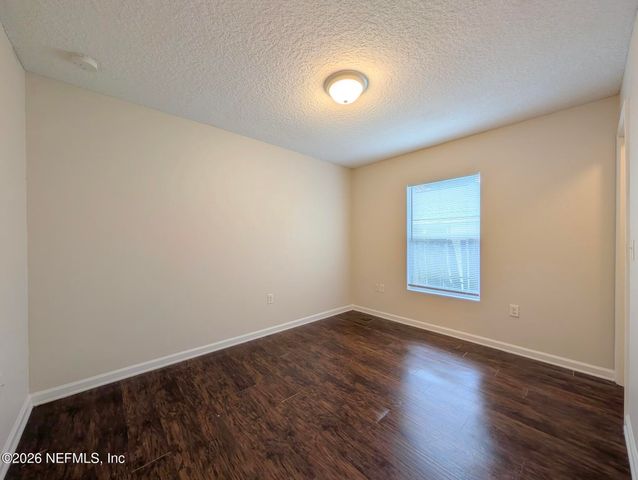 1242 LAKE SHORE Boulevard, Jacksonville, FL 32205