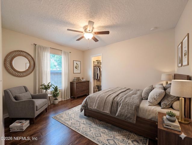 1242 LAKE SHORE Boulevard, Jacksonville, FL 32205