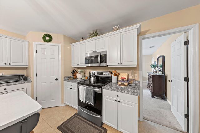4405 Southminster Circle, Niceville, FL 32578
