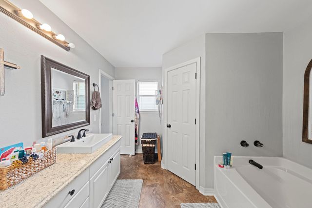 4405 Southminster Circle, Niceville, FL 32578