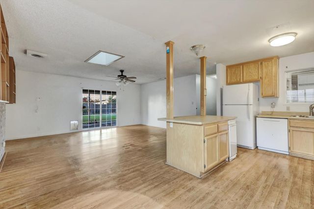 1158 Brookside Ct, Lincoln, CA 95648