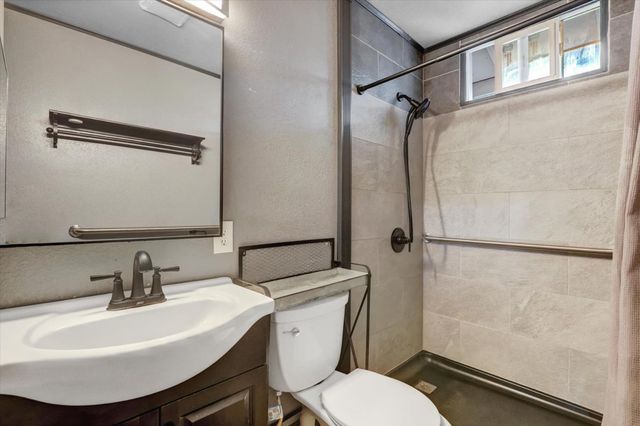 1158 Brookside Ct, Lincoln, CA 95648