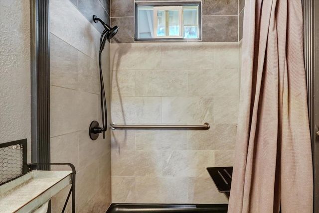 1158 Brookside Ct, Lincoln, CA 95648