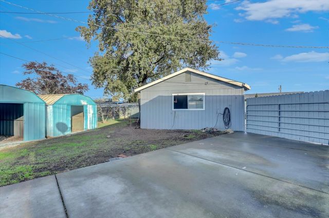 1158 Brookside Ct, Lincoln, CA 95648