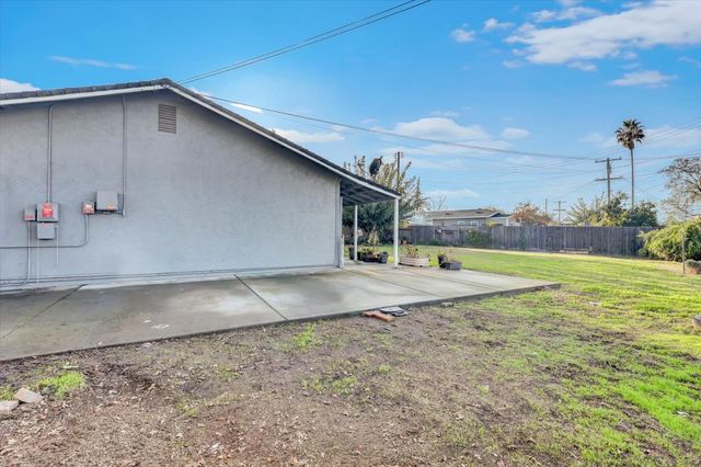 1158 Brookside Ct, Lincoln, CA 95648