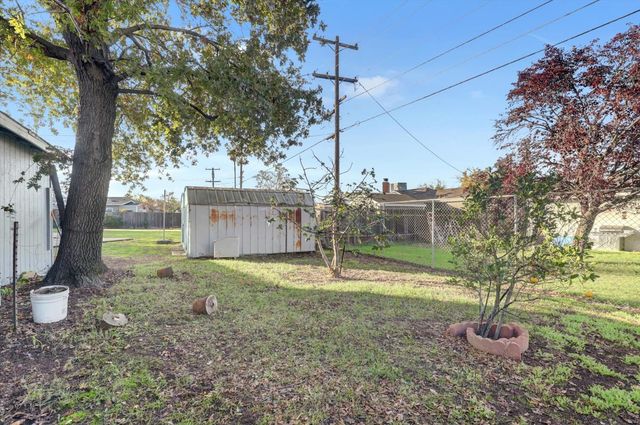 1158 Brookside Ct, Lincoln, CA 95648