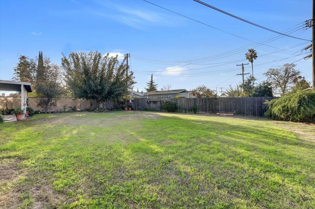 1158 Brookside Ct, Lincoln, CA 95648