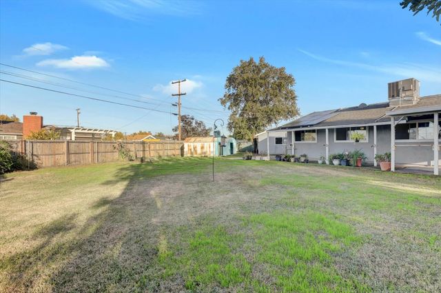 1158 Brookside Ct, Lincoln, CA 95648