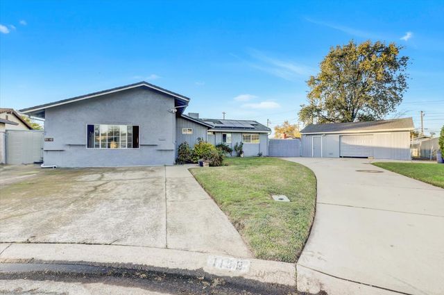 1158 Brookside Ct, Lincoln, CA 95648