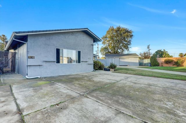 1158 Brookside Ct, Lincoln, CA 95648