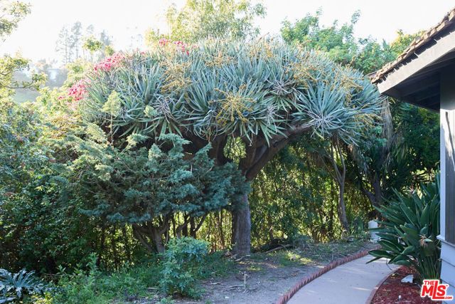 11222 Bellagio Road, Los Angeles, CA 90049