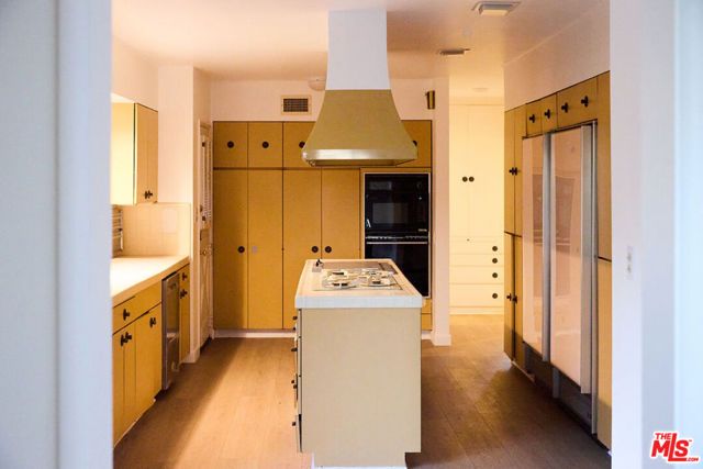 11222 Bellagio Road, Los Angeles, CA 90049
