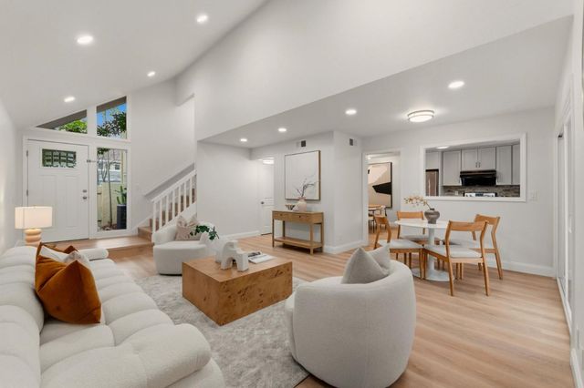 210 Elm Wood Court, Los Gatos, CA 95032