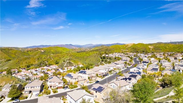 29062 Garnet Canyon, Saugus, CA 91390