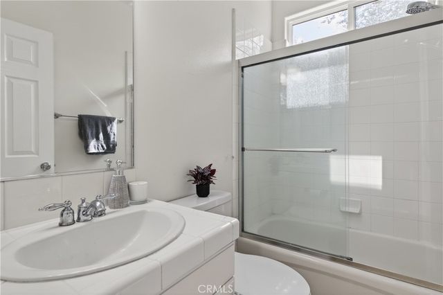 29062 Garnet Canyon, Saugus, CA 91390