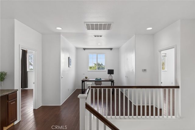 29062 Garnet Canyon, Saugus, CA 91390