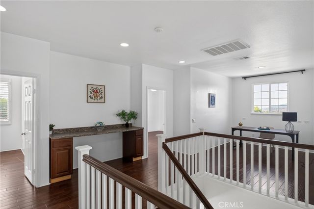 29062 Garnet Canyon, Saugus, CA 91390