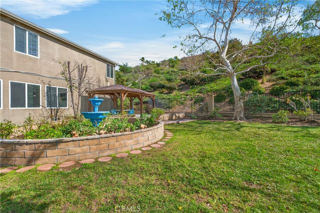29062 Garnet Canyon, Saugus, CA 91390