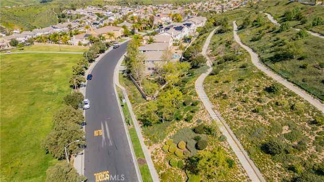 29062 Garnet Canyon, Saugus, CA 91390