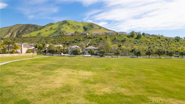 29062 Garnet Canyon, Saugus, CA 91390