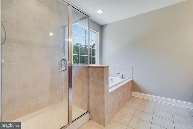 6860 DESALES PL, Hughesville, MD 20637