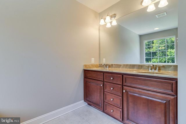 6860 DESALES PL, Hughesville, MD 20637