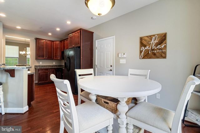 6860 DESALES PL, Hughesville, MD 20637