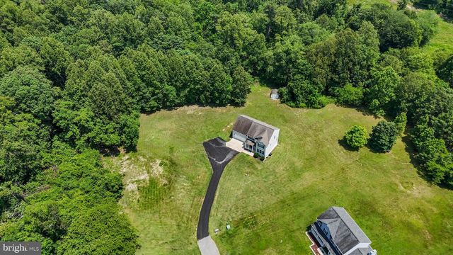 6860 DESALES PL, Hughesville, MD 20637