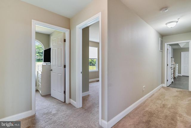 6860 DESALES PL, Hughesville, MD 20637