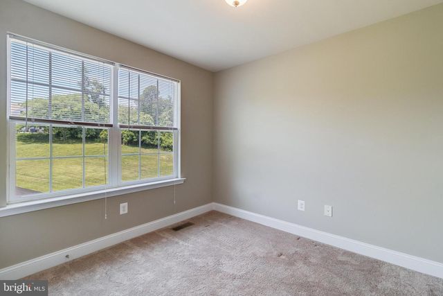 6860 DESALES PL, Hughesville, MD 20637