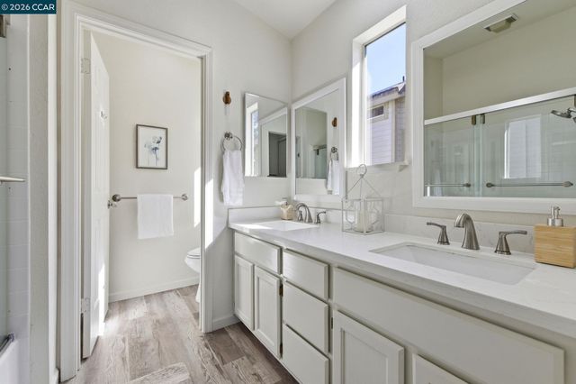 2875 Parkway Dr, Martinez, CA 94553