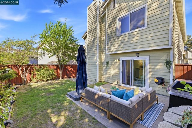 2875 Parkway Dr, Martinez, CA 94553