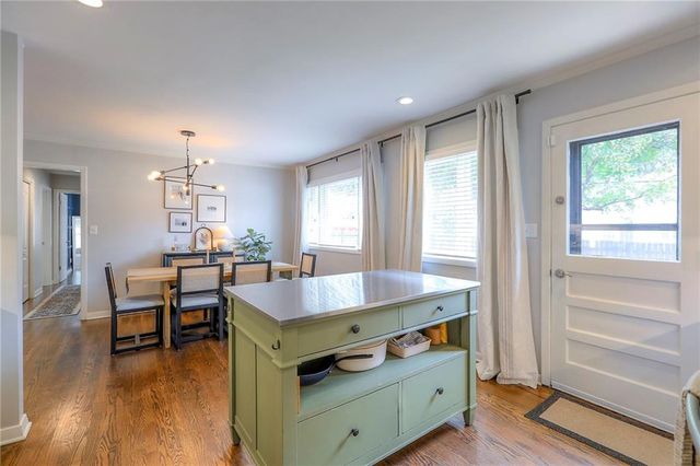 7620 Russell Road, Overland Park, KS 66204