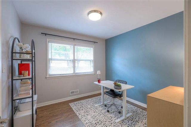 7620 Russell Road, Overland Park, KS 66204