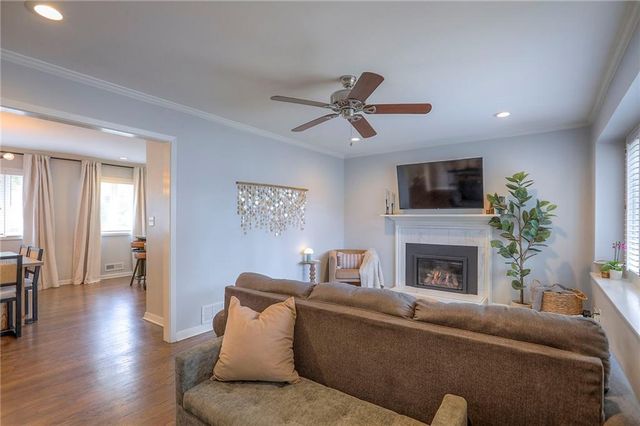 7620 Russell Road, Overland Park, KS 66204